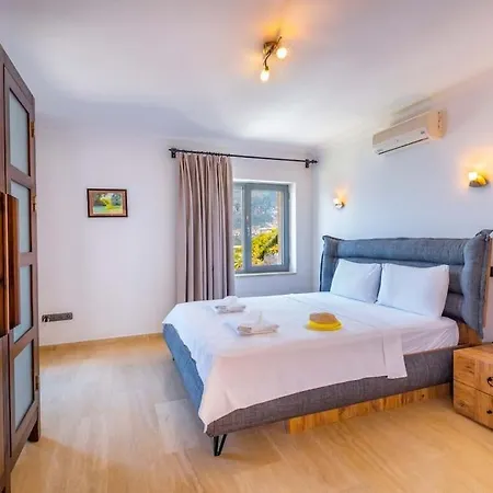 Fortuna Deluxe Apartment